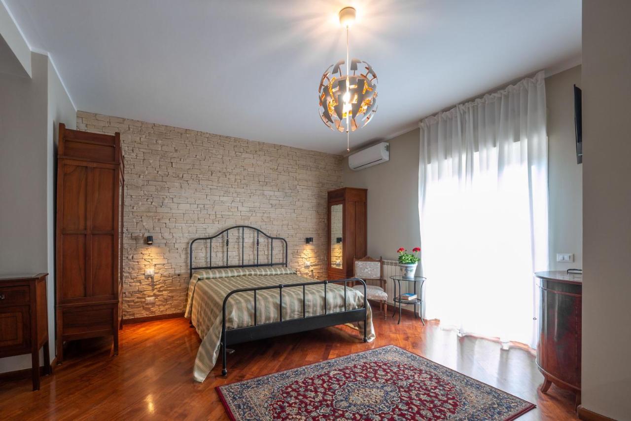 Lumia Luxury Apartments 마스칼루시아 외부 사진